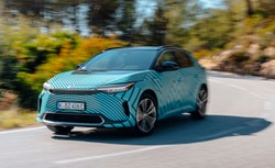 Toyota bZ4X w Polsce kusi ratą. W drodze 30 nowych modeli elektrycznych