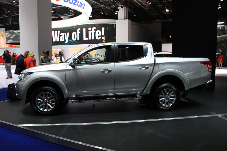 Mitsubishi L200 (Frankfurt 2015)