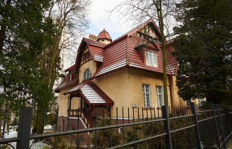 BUDYNKI, ZA KTÓRE ROSJA NIE PŁACI CZYNSZU: Gdańsk, ul. Batorego 13