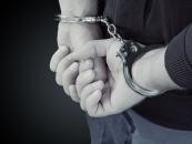 "Dekaz", "Stalin" i "Lizak" za kratami. W tle Magdalena K. Cios w krakowskich pseudokibiców