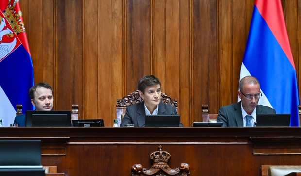 Ana Brnabić, Sednica Skupštine