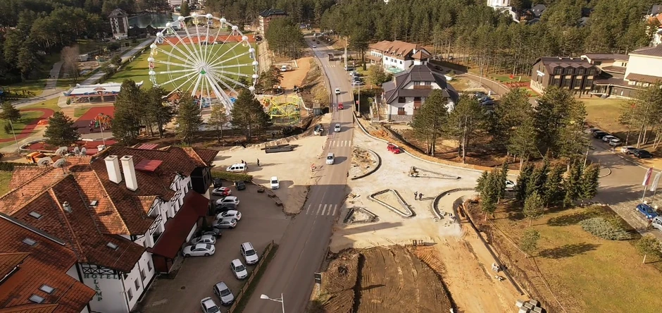 Radovi na novom kružnom toku na ulazu u turistički centar Zlatibora se privode kraju