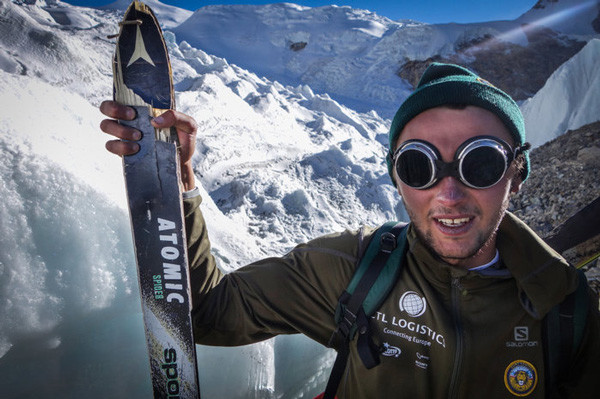Andrzej Bargiel podczas Shishapangma Ski Challenge