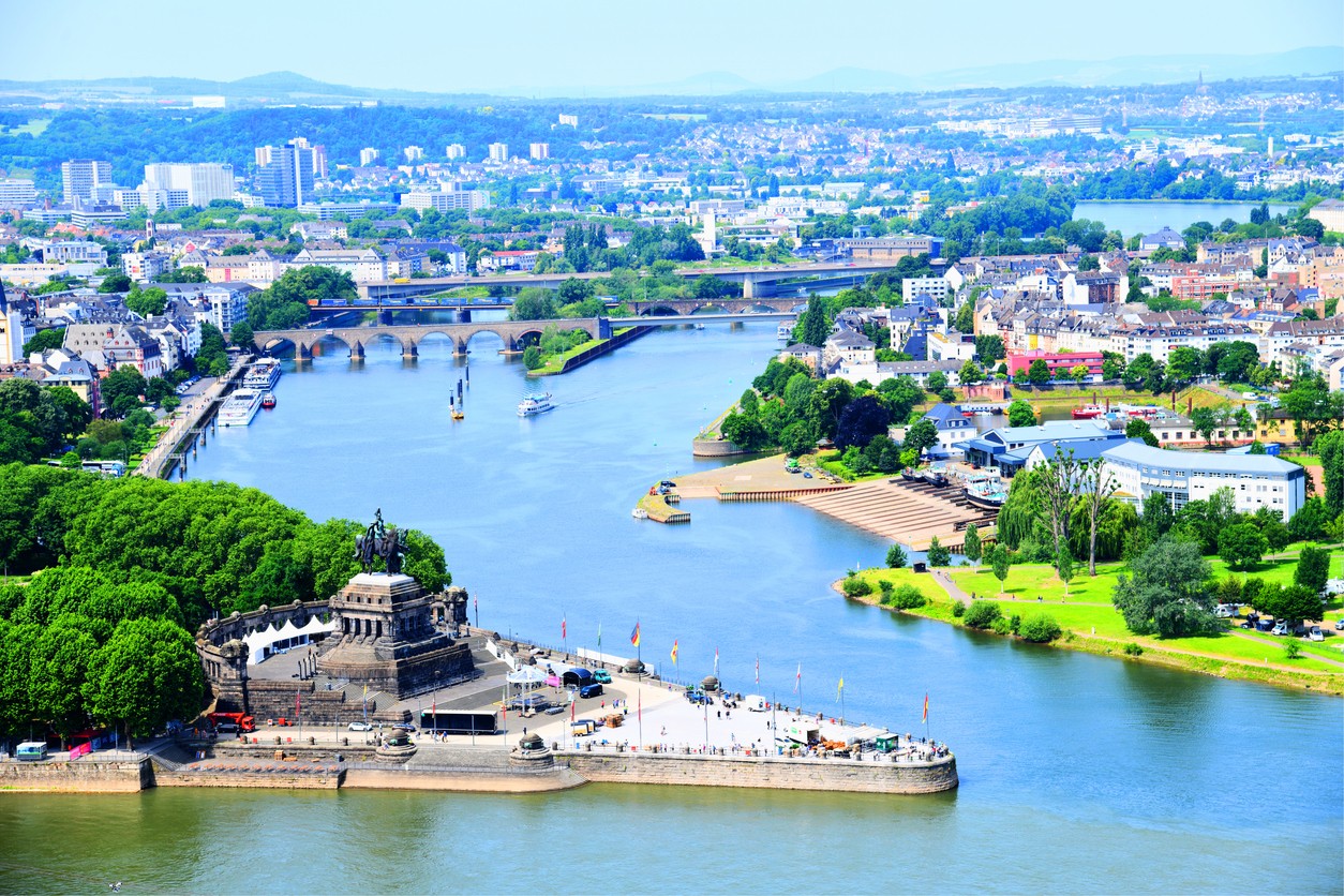 Relaxačná plavba po rieke Rýn.