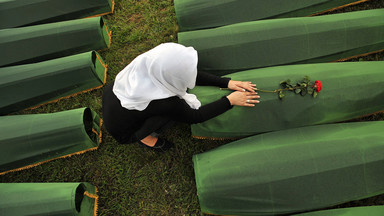 Trybunał utrzymał wyroki dożywocia za ludobójstwo w Srebrenicy