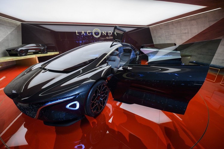 Aston Martin Lagonda