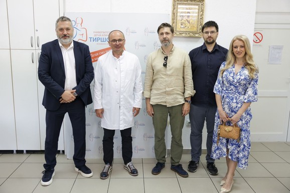 ZLATNA BAJKA O HUMANOSTI: Fondacije Mozzart, NORBS Plus i Nebojša Milovanović zajedno za Tiršovu