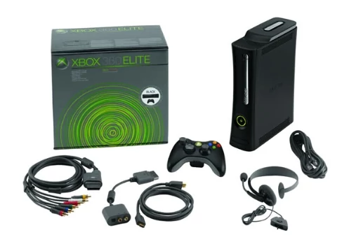 Bogato wyposażony Xbox 360 Elite w niższej cenie może oznaczać koniec popularnej wersji Pro. fot. Microsoft.