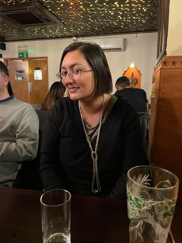 Anya prekonala sociálnu úzkosť a našla si kamarátov, na pravú lásku však stále čaká.