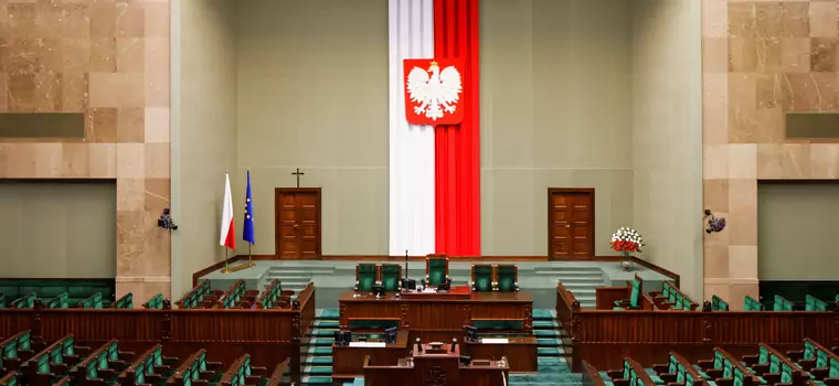 Rząd zmienia ustawę wiatrakową, aktywiści oburzeni. "Pogorszenie mocy o 70 proc."