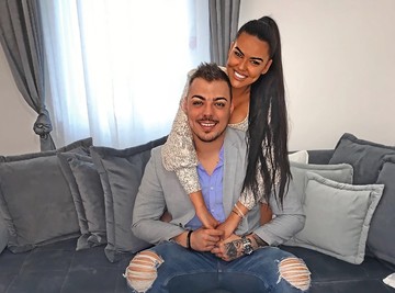 PONOVO MIR I IDILA U DOMU SLOBE VASIĆA: Ćerka boji, supruga crta! (Foto)