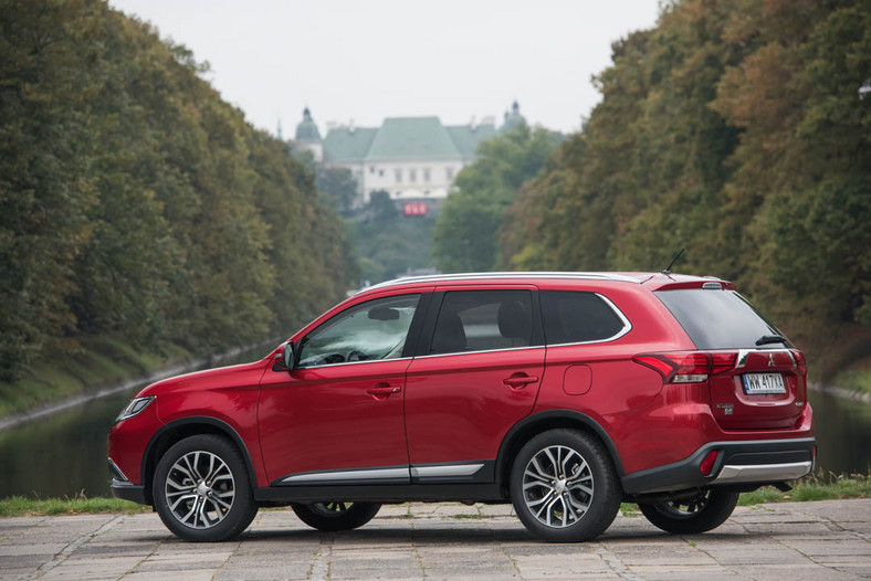 Nowe Mitsubishi Outlander - zmienione na 100 sposobów