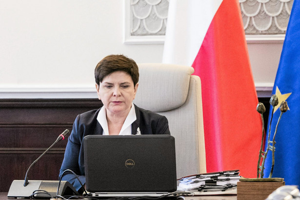 Premier Szydło: Rzeczą naturalną jest to, że decyzje strategiczne konsultuję z Jarosławem Kaczyńskim