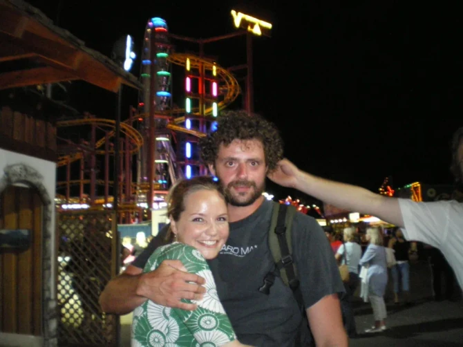 Emi Abrahamson i Vik Kokula