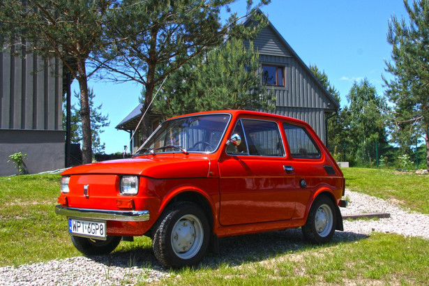 Biały kruk z pierwszej serii uratowany! Oto najładniejszy fiat 126p w Polsce!