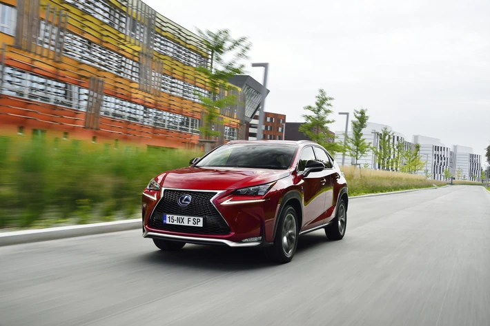 Lexus NX