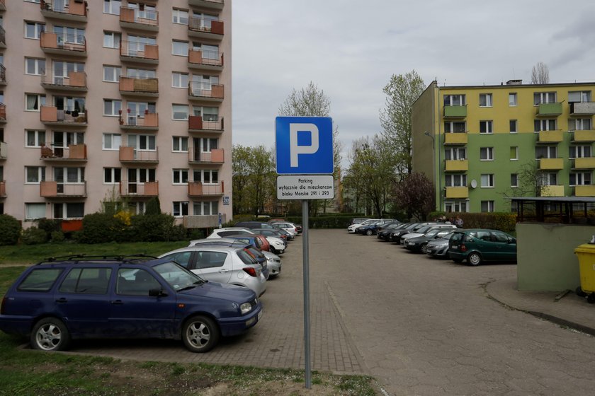 Lokatorzy bloku przy Morskiej 291 w Gdyni protestują