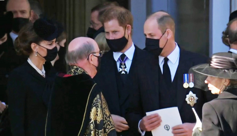 Książę Harry, księżna Kate i książę William na pogrzebie księcia Filipa