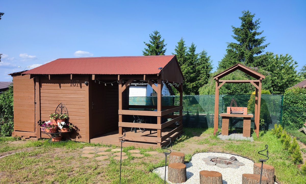 Kupili zaniedbaną działkę ROD. "Jesteśmy najmłodsi w rejonie"