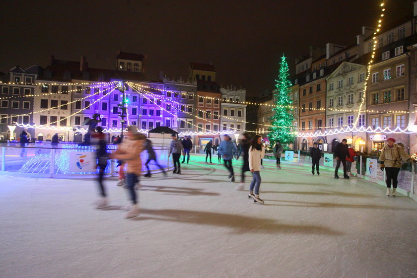W Święta zobacz świąteczną iluminację w Warszawie! 