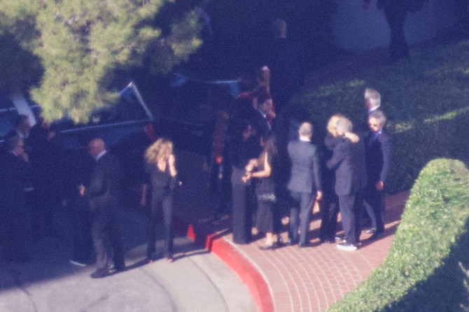 Dženifer Aniston na sahrani Metjua Perija