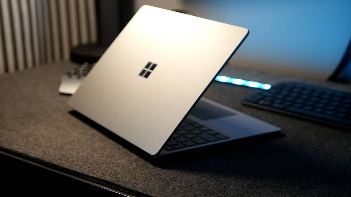 MS Surface Laptop Go