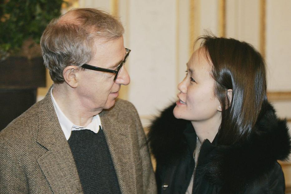 26 évvel ezelőtt ilyen volt Woody Allen és a felesége, és most... Fotó: Northfoto