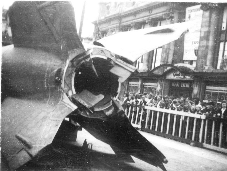 Rakieta V-2 w czasie publicznej prezentacji w Antwerpii w 1945 roku