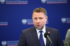 Poradnik bezpieczeństwa trafi do każdego Polaka. Kiedy i co będzie zawierał?