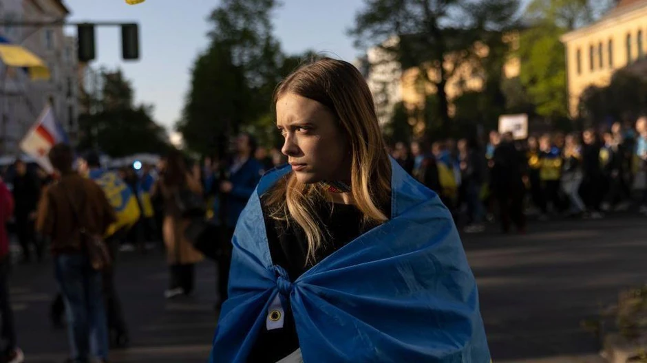 Ukrajinska aktivistkinja na proslavi Dana pobede u Nemačkoj 2023. godine | Foto: Getty Images