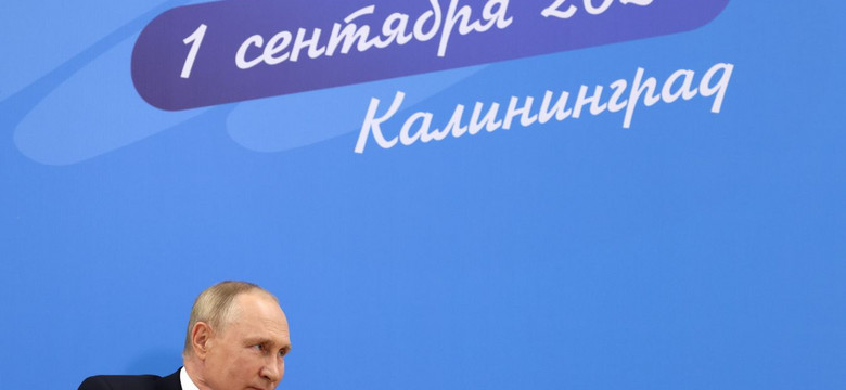 Władimir Putin przyleciał do Kaliningradu. "Pracowitość to nie jest gumowa pupa"