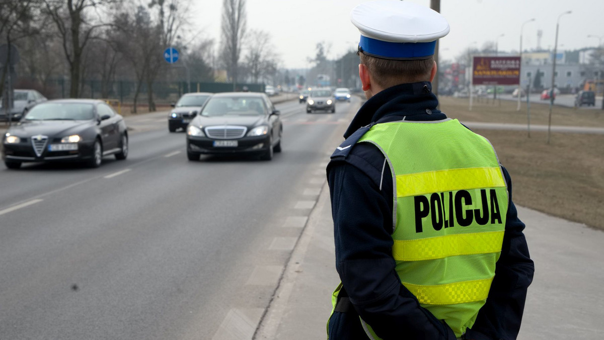 Tegoroczny okres wielkanocny na drogach województwa kujawsko-pomorskiego okazał się bardziej niebezpieczny niż ten z poprzedniego roku. Doszło do 10 wypadków i złapano 47 pijanych kierowców.