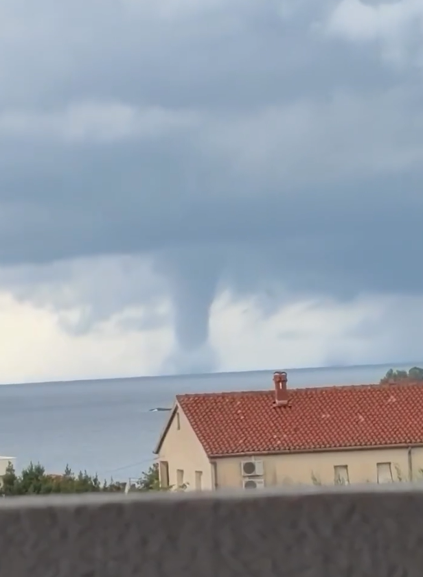 Obrovský vír vyvolala náhla zmena počasia.