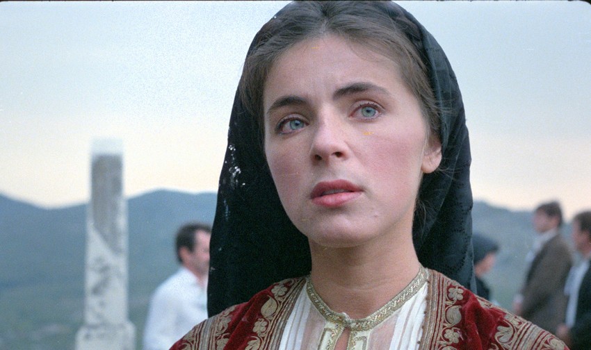 Mira Furlan kao Jaglika