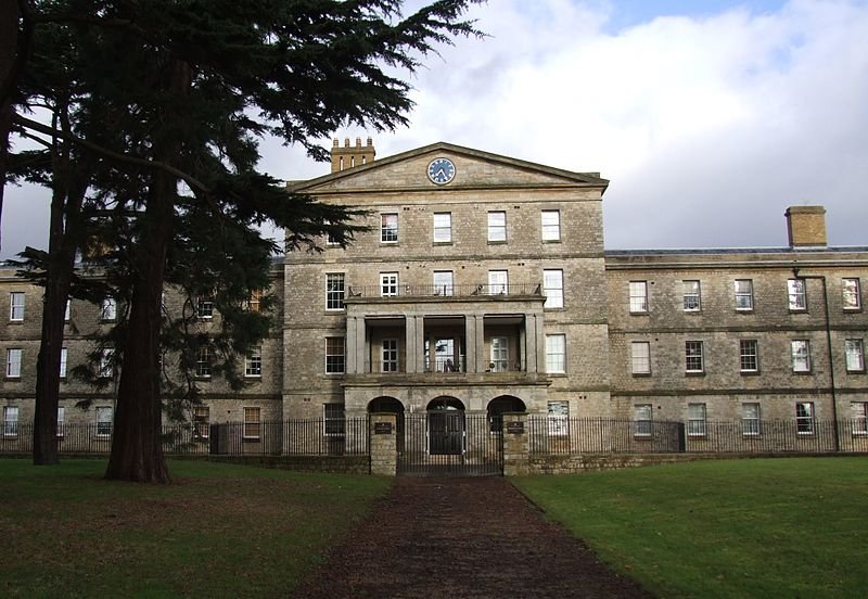 St Andrews House