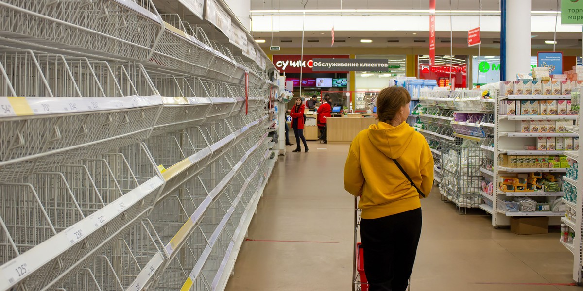 Auchan jest jedną z sieci, która nadal działa w Rosji i nie zdecydowała się na opuszczenie tego rynku.