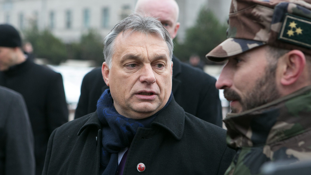 Premier Węgier Viktor Orban w wywiadzie dla niemieckiego dziennika "Handelsblatt" ocenił, że Ukraina jest obecnie skazana na wsparcie Zachodu i że koszt tej pomocy to ok. 25 mld euro rocznie.