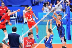 MŚ siatkarzy: Serbowie zmietli Włochów z parkietu. Gospodarze turnieju nie mieli nic do powiedzenia