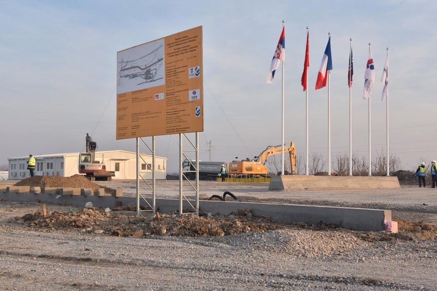 Radovi na izgradnji metroa počeli su jutros