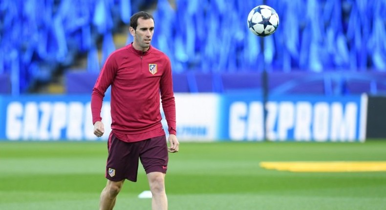 Atletico Madrid's defender Diego Godin attends a team training session on April 17, 2017