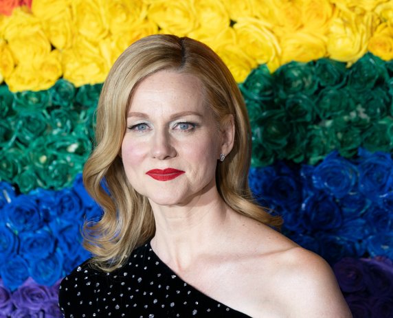 Laura Linney