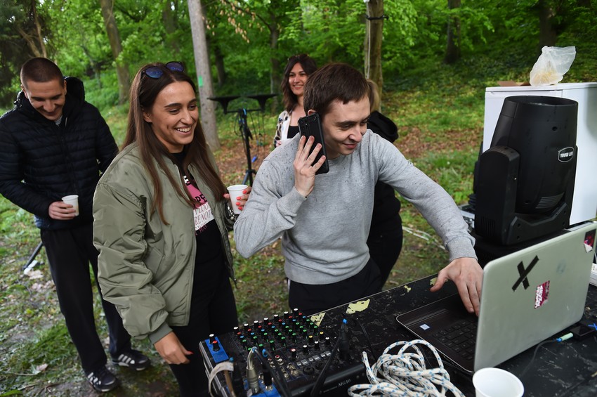 Za ugođaj na nivou tu je i DJ