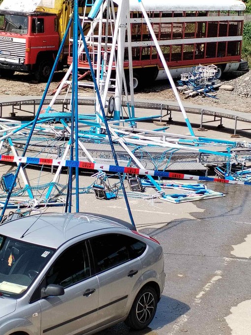 Prve slike sa mesta gde se srušio ringišpil