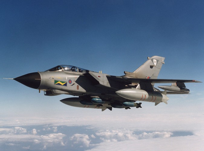 Brytyjski myśliwiec Tornado GR4