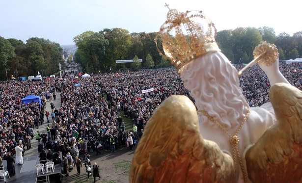 Wielka Pokuta na Jasnej Górze. 100 tysięcy osób modliło się za grzechy narodowe