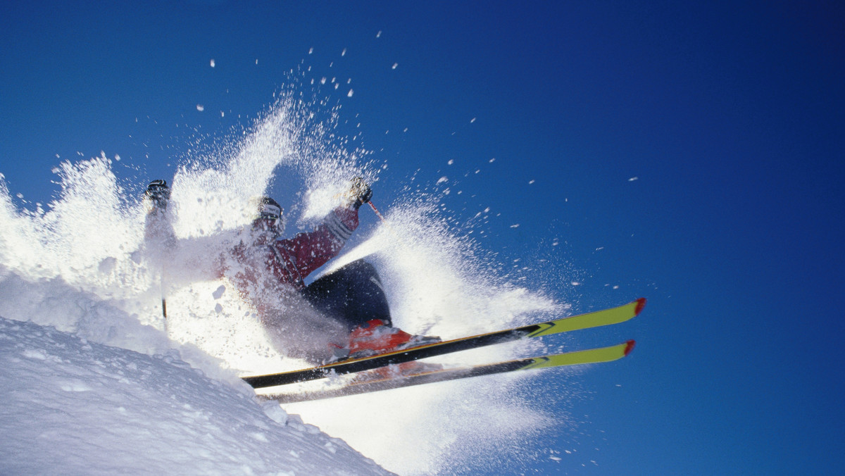 Jędrzej Dobrowolski w sobotę zakończy sezon zjazdem z Kasprowego Wierchu. Z powodu niedostatecznych warunków śniegowych najszybszy polski narciarz nie będzie jednak próbował poprawić należącego od 35 lat do Jacka Niklińskiego rekordu Tatr (180,632 km/h).
