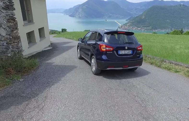 Suzuki SX4 S-Cross 2016 face lifting