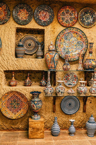 Styl marokański we wnętrzach – z pomocą mebli stylizowanych łatwo uzyskamy pożądany efekt