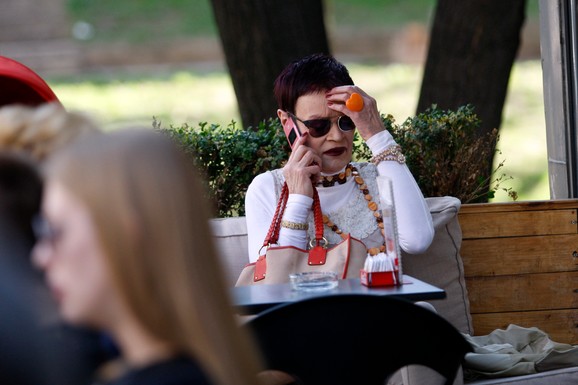 "ONE SU ELITNE PROSTITUTKE" Voditeljka raskrinkala koleginice: "Prodaju telo i pokušavaju da se uvale na TV"