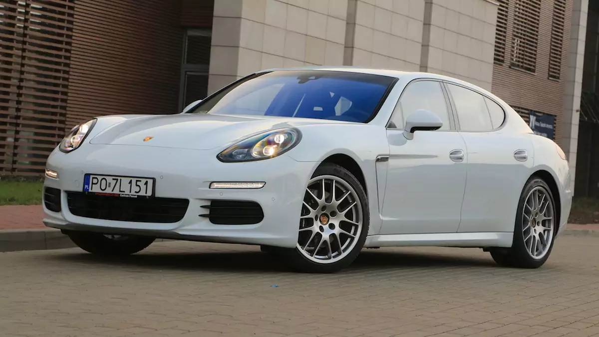 Porsche Panamera 4 Edition